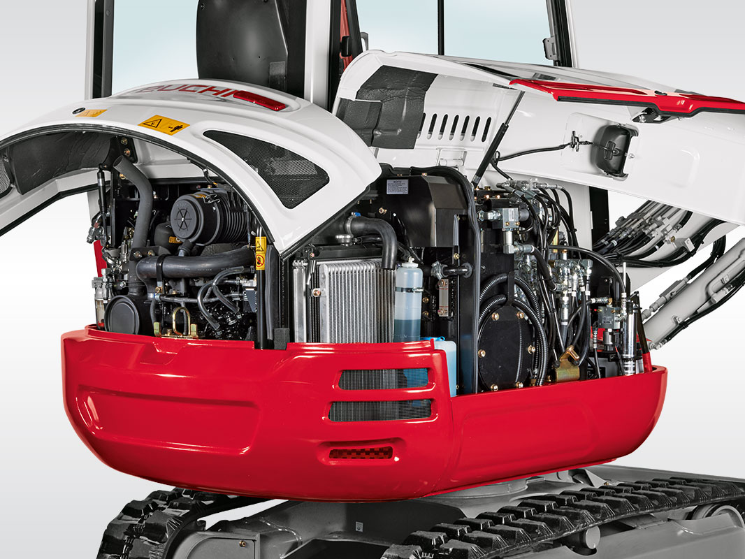 Oberwagen eines Takeuchi Baggers mit geöffneten Servicezugängen