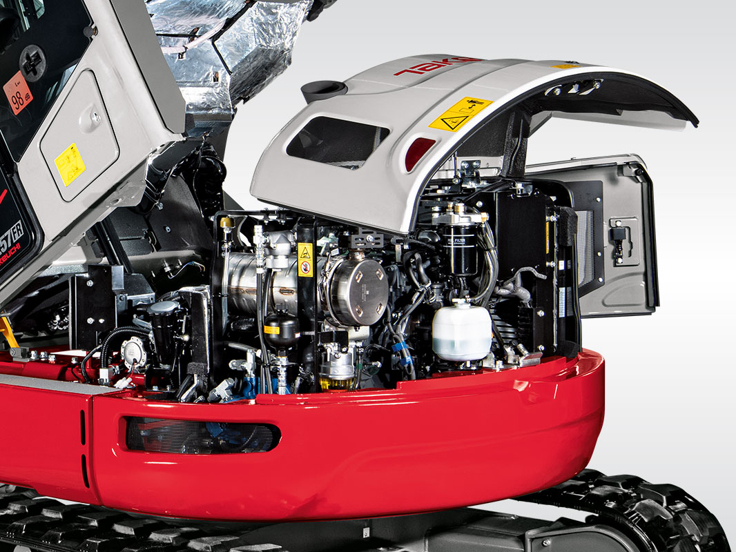 Oberwagen eines Takeuchi Baggers mit geöffneten Servicezugängen