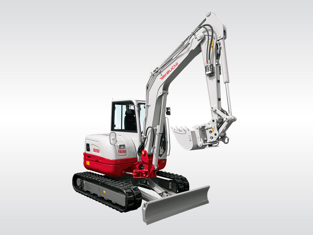 Rot-weißer Takeuchi Minibagger TB 260 mit Kettenfahrwerk, seitlich von rechts fotografiert